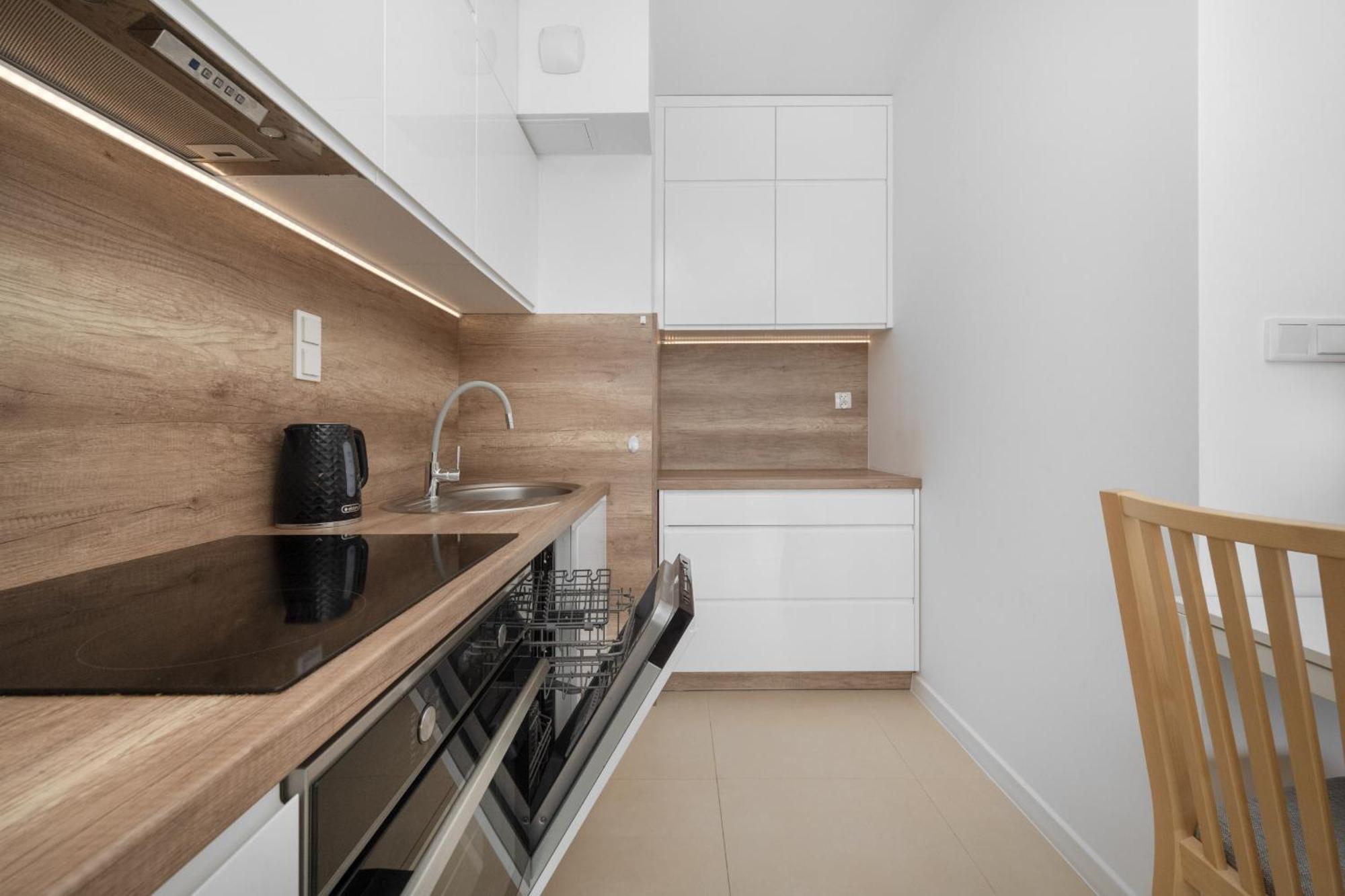 Klasyczny Apartament Z Balkonem We Wroclawiu By Noclegi Renters Dış mekan fotoğraf