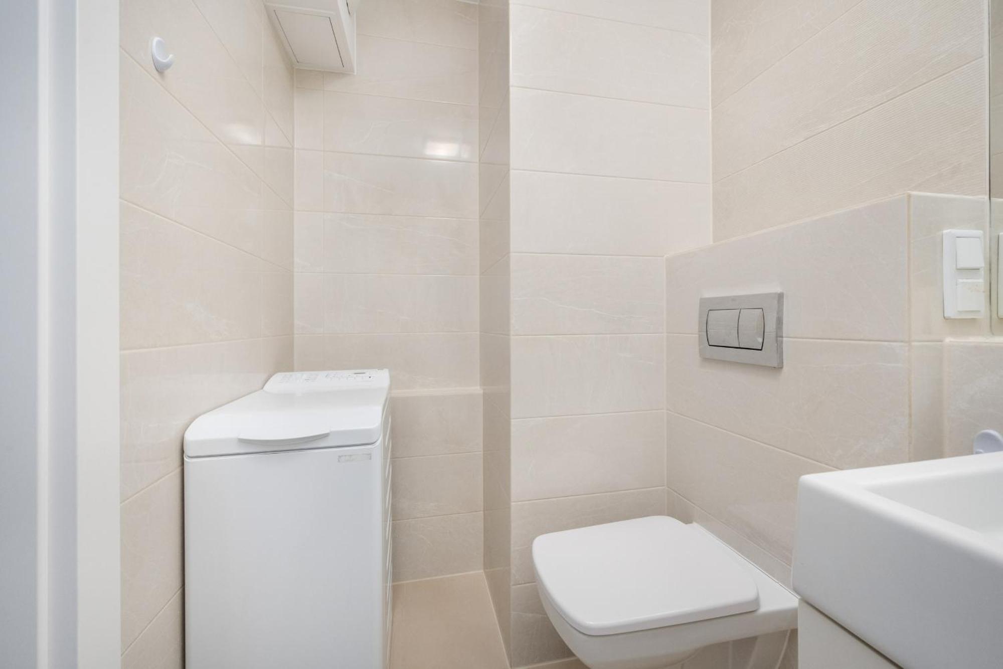 Klasyczny Apartament Z Balkonem We Wroclawiu By Noclegi Renters Dış mekan fotoğraf