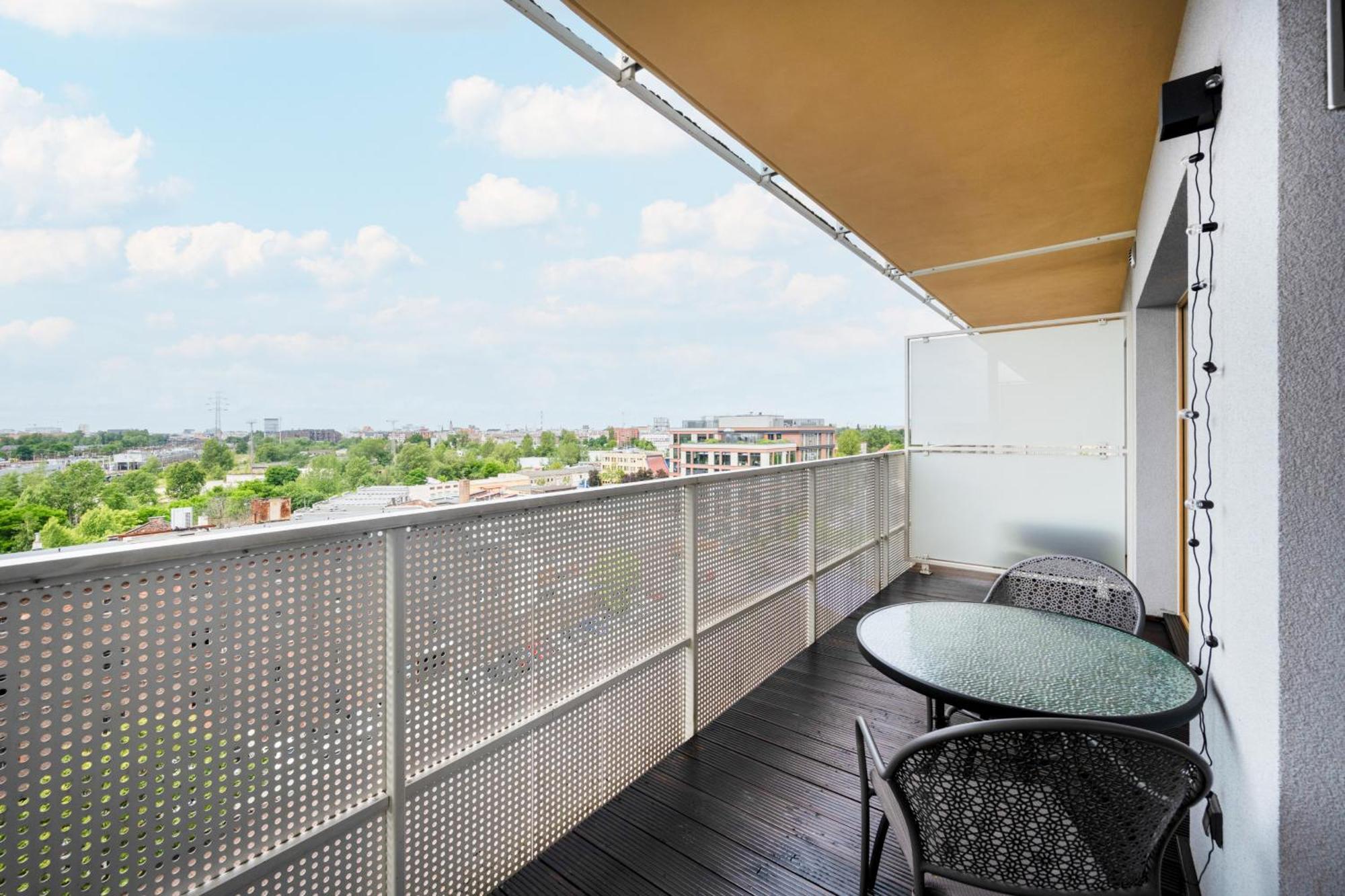 Klasyczny Apartament Z Balkonem We Wroclawiu By Noclegi Renters Dış mekan fotoğraf